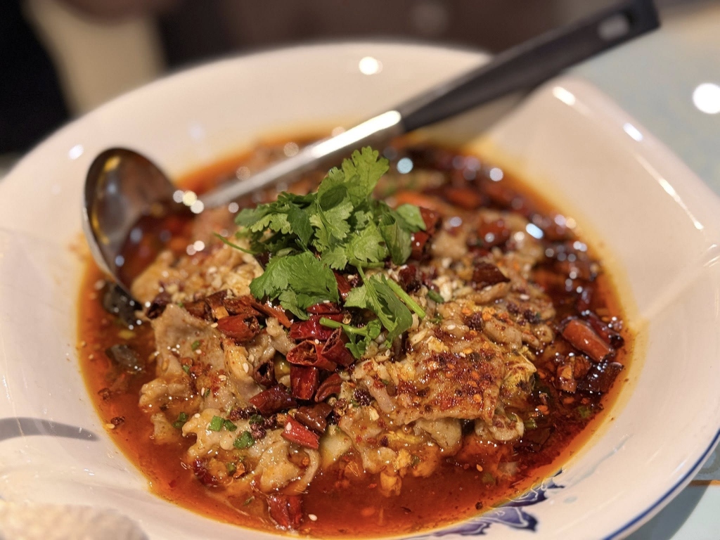 本場の中華・広東料理と大皿の旨味に魅了される福満楼 Fu Man Lou Restaurant