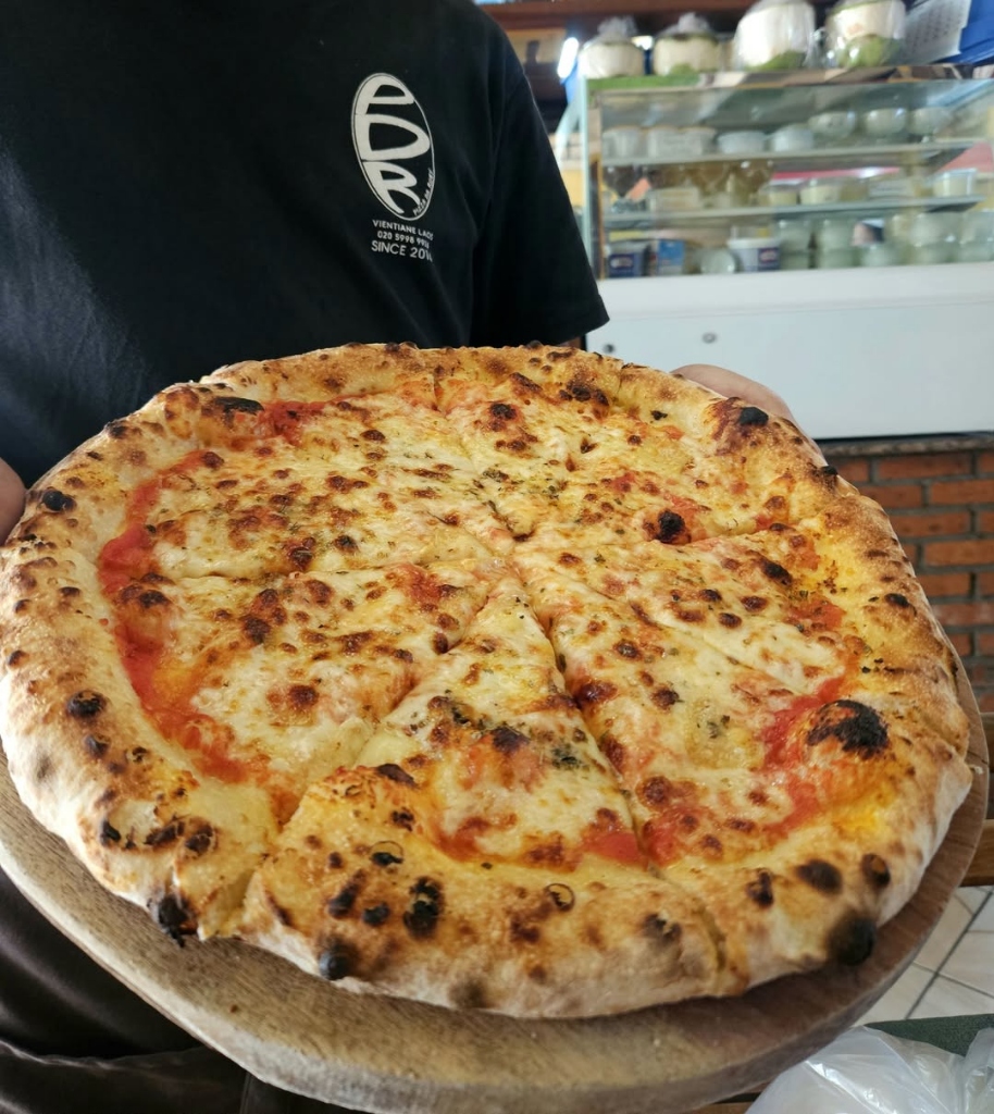 本場イタリア人シェフが作り出す薪窯ピザの人気店 PDR - Pizza da Roby